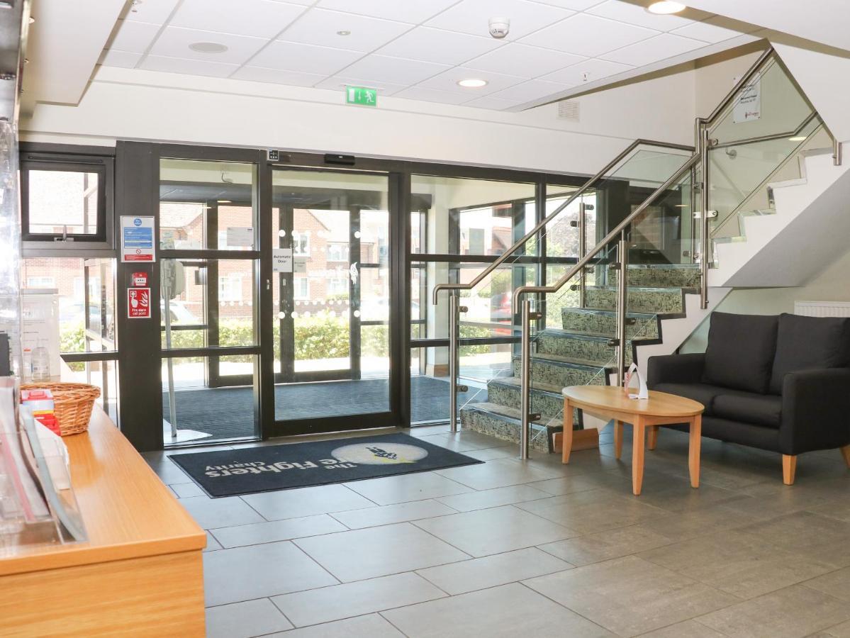 Вилла Flat 32 - Marine Court Литлхемптон Экстерьер фото